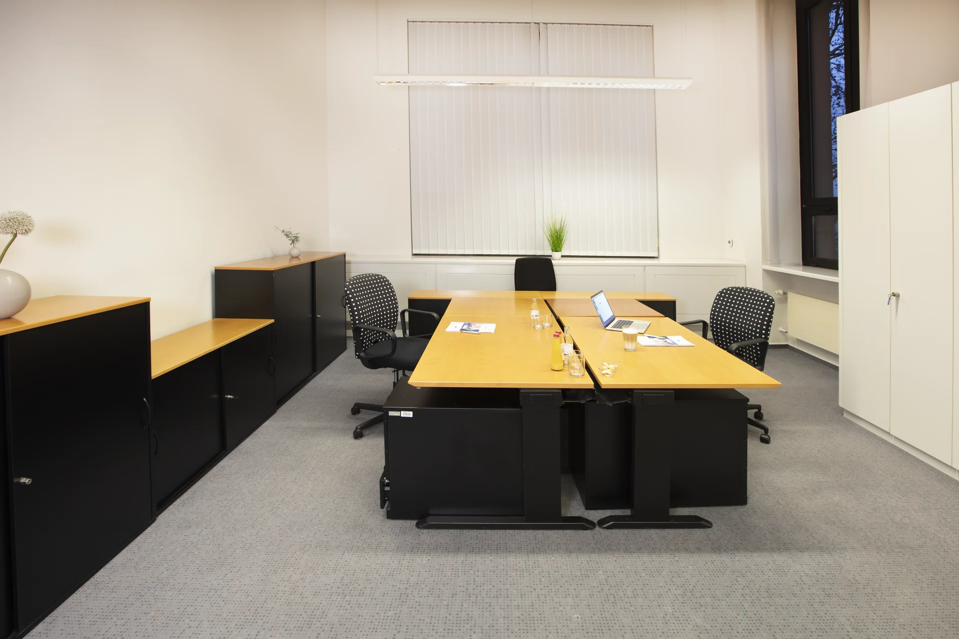 Vollmöbliertes Büro mieten Mannheim – Augustaanlage 33